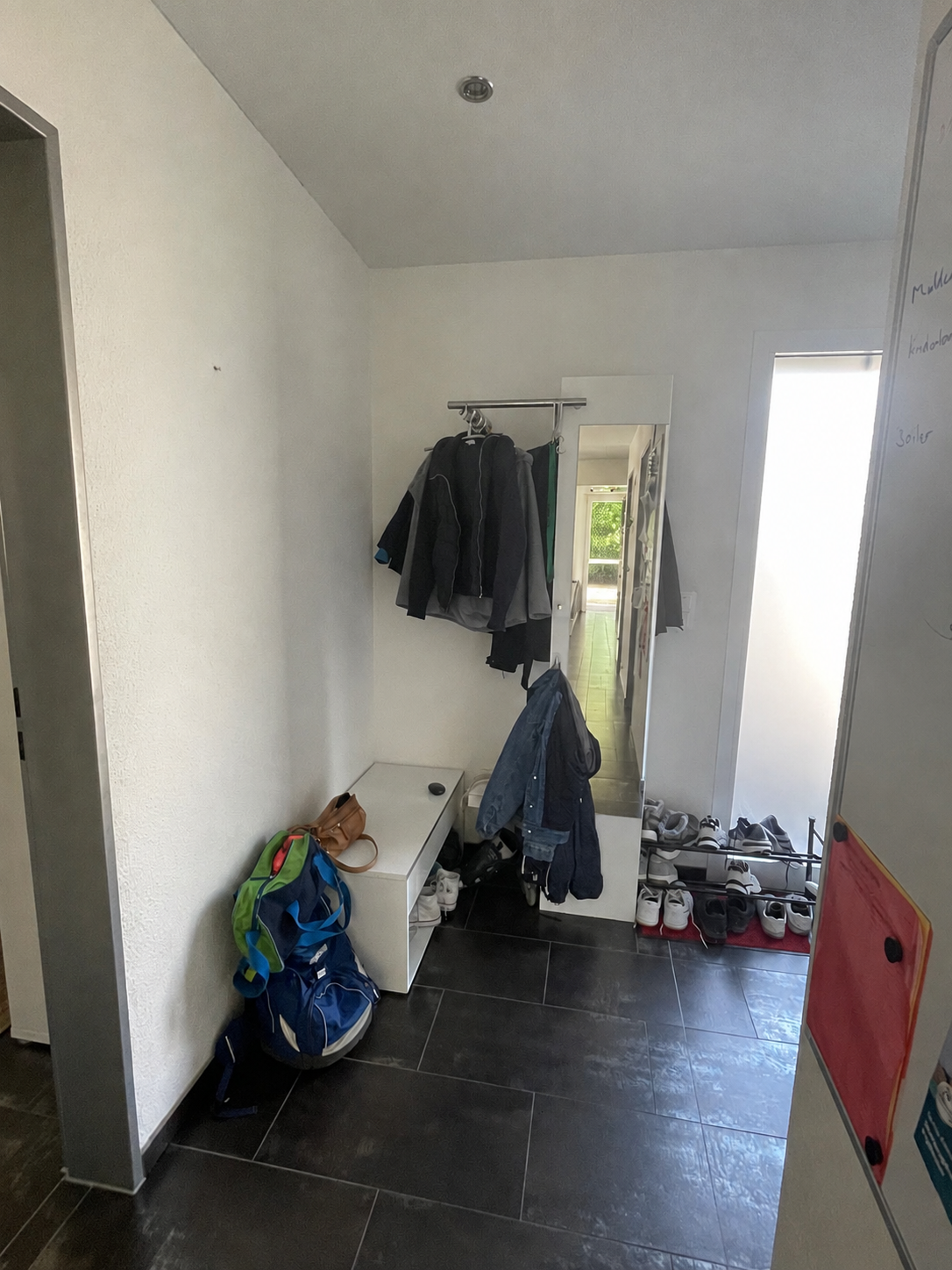Garderobe vor der Umgestaltung